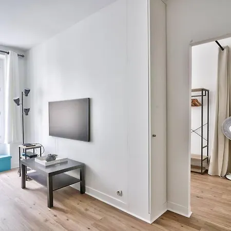 1 Bedroom Flat 10 Min From Place De La Bastille * 巴黎