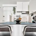 1 Bedroom Flat 10 Min From Place De La Bastille * Париж